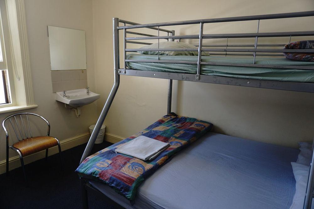 Backpack Oz Hostel Adelaide Exterior photo